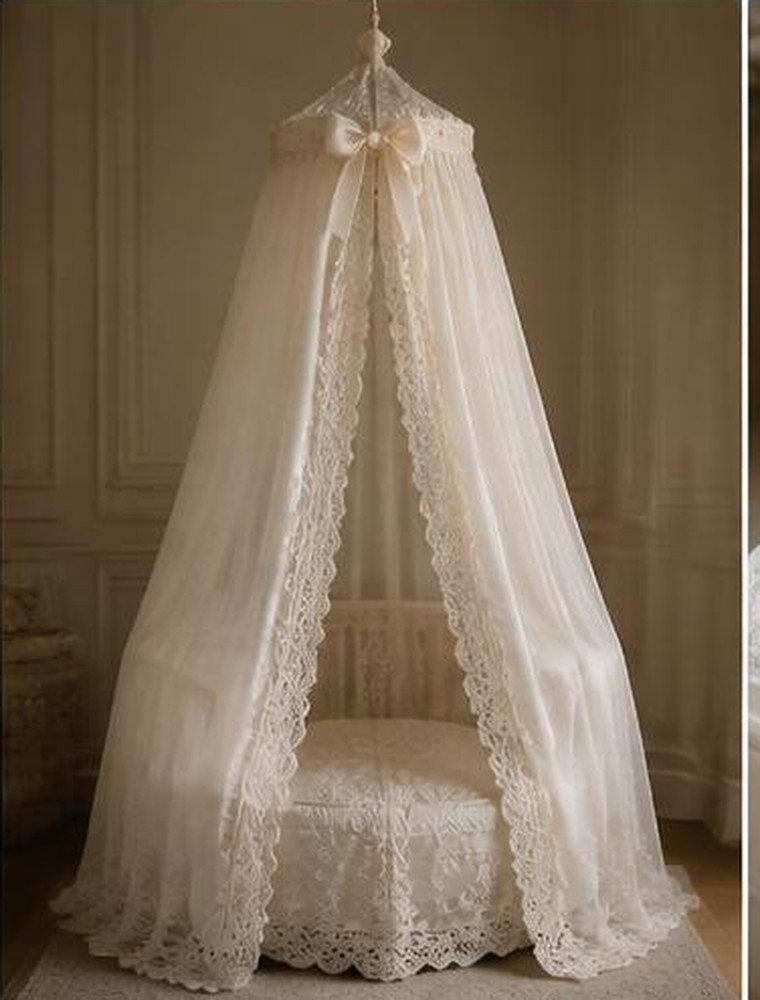 Newborn lace canopy