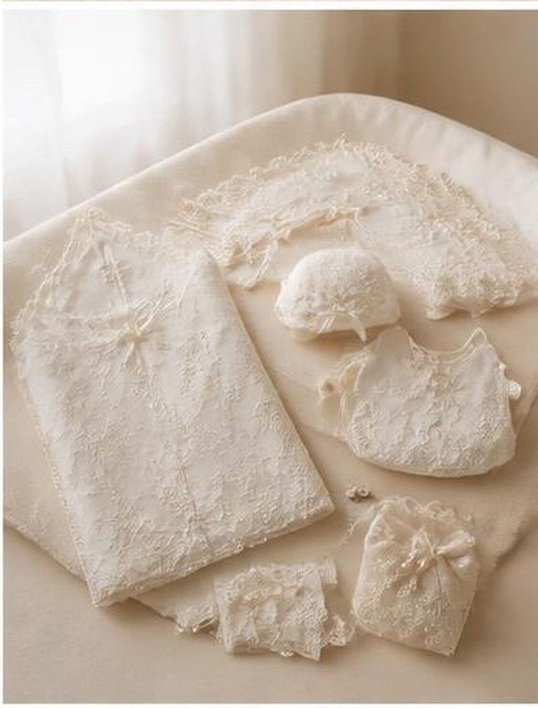 Newborn lace hospital set