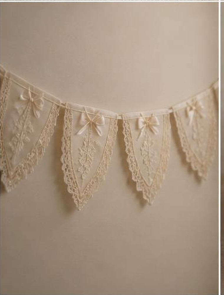 Newborn lace welcome banner