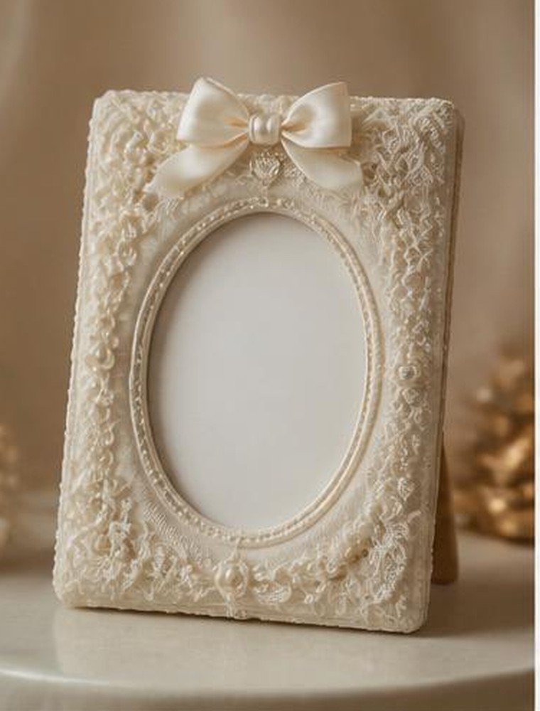 Personalized mother-baby name frame